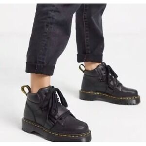 DR MARTENS Zuma II Black Leather Chunky Lace Up Ankle Boots Grunge Womens Sz 10